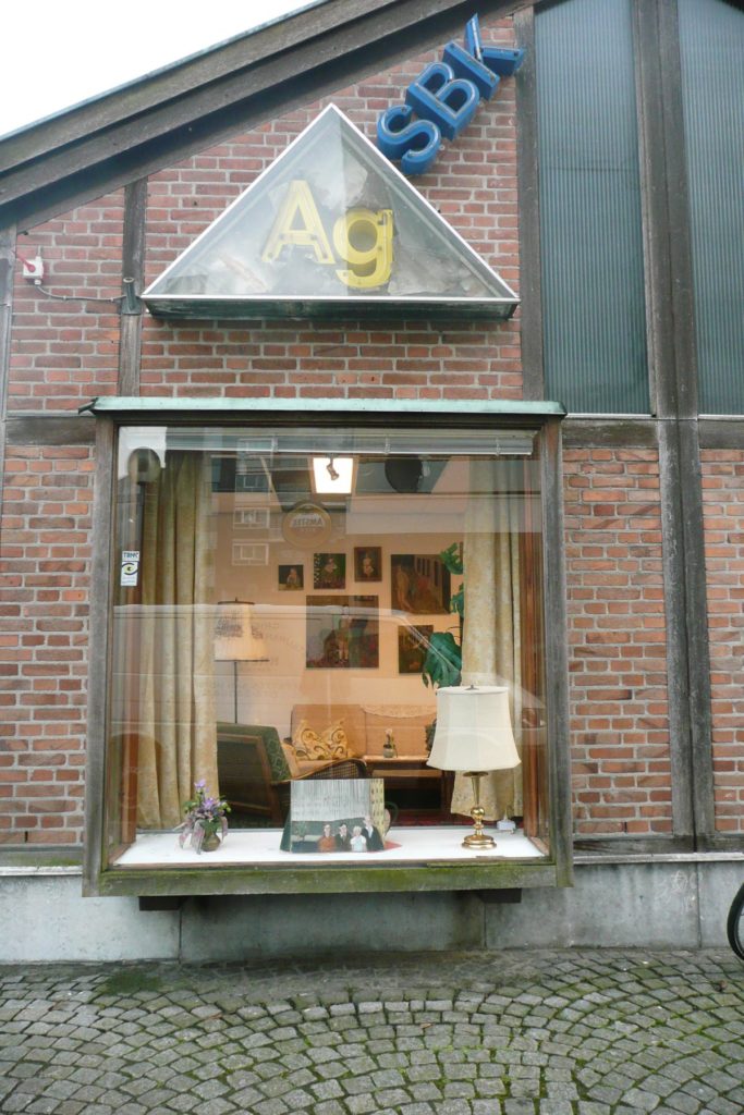 make yourself at home, Het Agterhus, Hengelo/NL, 2008