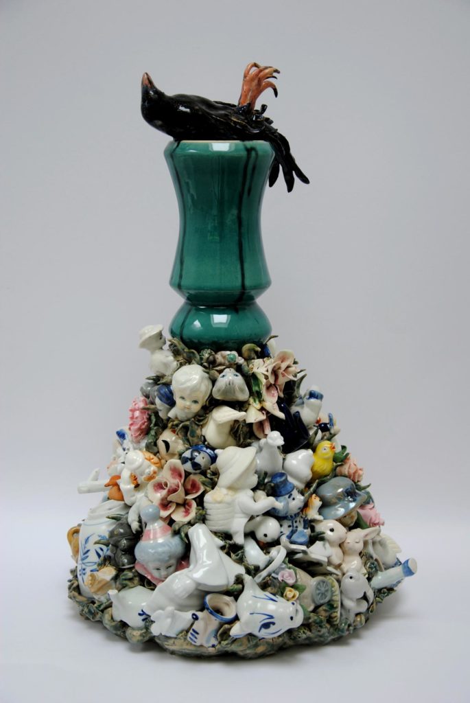 Relax – 50 x 32 x 33 cm, glazed ceramic, found objects of porcelain, 2014